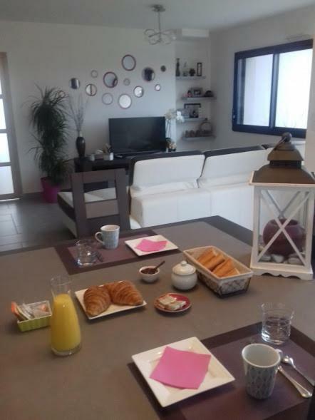 Chez Aurelie Apartment Saint-Alban  ภายนอก รูปภาพ